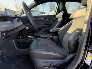 FORD MUSTANG MACH-E GT AWD 2025 USADO (LHD/RHD) - Product Image 4