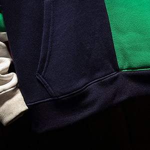 เสื้อฮู้ดไหมพรมบุซับในสำหรับผู้ชายและผู้หญิง ดีไซน์ลายบล็อกสีสันสดใส สวมใส่สบายในฤดูหนาว ไซส์ XS - Product Image 4