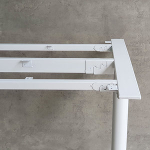 Pieds de table minimalistes en aluminium pour table à manger de 140x70cm, système TIO, revêtement poudré HCTO004 - Product Image 4