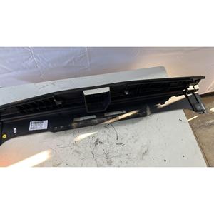 Panneau de verrouillage de bagages CPW SKODA Octavia S.Wagon 5ème Série (5E5) (16>20) 5E9863459C9B9 Bifuel/Méthane 1.4 - Product Image 4