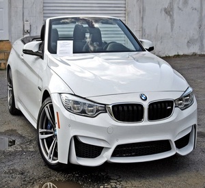 Offre exceptionnelle : BMW M4 Cabriolet 2015 à propulsion arrière, prêt à être expédié - Product Image 1