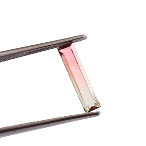 Baguette de tourmaline bicolore naturelle 1.25 Ct Pierre précieuse en vrac de qualité AAA pour la fabrication de bijoux - Product Image 3