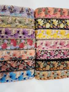 ผ้าลูกไม้ตาข่ายแบบนิ่มสำหรับสุภาพสตรีผ้าลูกไม้ปักลายดอกไม้ดีไซน์แฟชั่น - Product Image 2