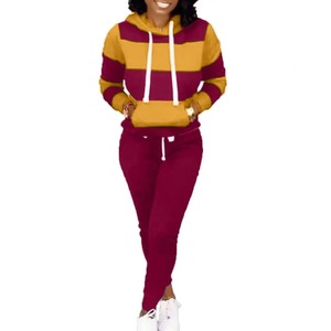 Chándal con capucha para mujer, conjunto de 2 piezas, sudadera + Pantalones, traje deportivo para correr para mujer, ropa deportiva de primavera y otoño, logotipo personalizable - Product Image 2