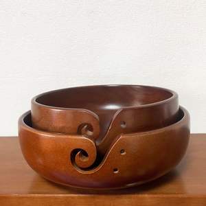 Wholesale Round Acacia Wooden Bowl in Large Size With Natural Finished Wood Salad Serving Bowl <b>Dinnerware</b> - Product Image 5