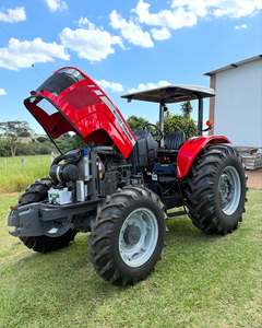 Tracteur agricole industriel d'occasion Massey Ferguson 4408 42 CV Rouge 4x4 à transmission intégrale avec garantie de 3 ans sur le moteur - Product Image 1