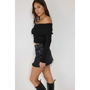 Suéter de Punto con Hombros Descubiertos y Detalle de Lazo, Transpirable, Informal, para Mujer, Otoño/Invierno, con Logotipo Estampado en la Parte Delantera - Product Image 2
