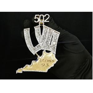 Colgante de diamante de diseño elegante con pulido brillante y brillo de larga duración Ideal para mujeres modernas Accesorio de moda de la India - Product Image 1