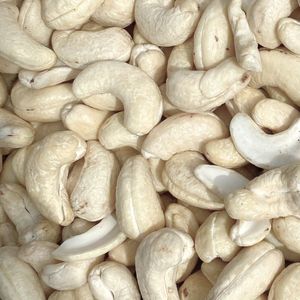 Best Price Vietnam Raw Cashew <b>Nut</b> Cashew <b>Nuts</b> W320 Price Cashew <b>Nut</b> <b>Kernel</b> Ww320 Ww240 Free Tax - Product Image 1