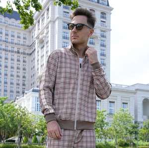 Bas taux et bon matériel Survêtements pour hommes Services OEM bonne vente et conception populaire pour les survêtements pour hommes - Product Image 3