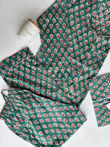 ชุดนอนสตรีผ้าฝ้ายดีไซน์ใหม่สำหรับฤดูใบไม้ร่วงชุดใส่อยู่บ้านชุดนอนสตรีขนาดใหญ่พิเศษพิมพ์ลายป่าหรูหราดีไซน์ใหม่สำหรับ2025 - Product Image 2