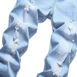 Jean en denim pour homme, taille haute, coupe droite, fabriqué au Pakistan, en coton respirant, style streetwear avec imprimé tendance - Product Image 3