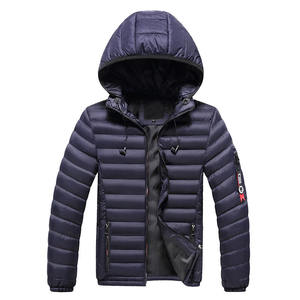 Veste matelassée à capuche surdimensionnée pour homme, légère, de haute qualité, personnalisée, OEM, hiver - Product Image 2