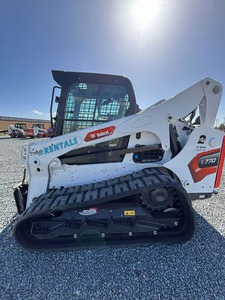 Chargeuse compacte T770 de haute qualité, machine robuste pour les projets de construction et agricoles, prête à la vente - Product Image 6