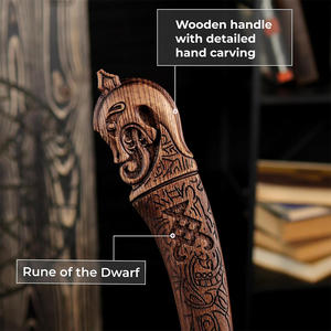 Hacha de acero al carbono forjada a mano con mango de madera perfecta para acampar, coleccionistas, decoración de paredes, entusiastas de los regalos de exhibición en el hogar - Product Image 6