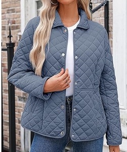 Chaquetas Acolchadas de Primavera Cálidas y Brillantes con Doble Botonadura, Chaquetas Impermeables Acolchadas Tipo Parka, 100% Poliéster - Product Image 5