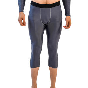 Meilleure vente de pantalons de compression de gym pour hommes de style rue longueur au genou Spandex Short de fitness solide arrivée par sublimation personnalisée - Product Image 1