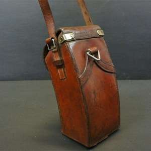 Estuche de cuero vintage para cargador de ametralladora ligera danesa Madsen LMG - Product Image 2