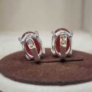 Pendientes de Plata de Ley 925 de excelente calidad hechos a mano de diseñador inglés para mujer, forma ovalada, compromiso de piedras preciosas de ónix rojo - Product Image 4