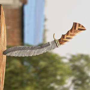 Couteaux de chasse en acier D2 faits à la main personnalisés avec manche en bois couteau Bowie poli avec gaine en cuir. - Product Image 3