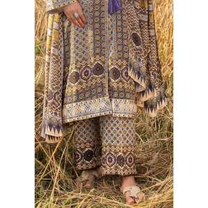 Ensemble de costume pour femme bleu marine et or non cousu, 3 pièces, ensemble élégant - Product Image 1