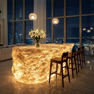 <span class=keywords><strong>Bancone</strong></span> da Cucina Illuminato su Misura in Cristallo di Quarzo Fumé Marrone per Villa di Lusso con Illuminazione Integrata - Product Image 1