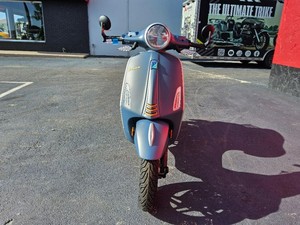 VENDITE IN CORSO PER IL 2027 VespaS Primavera <span class=keywords><strong>50</strong></span> S <span class=keywords><strong>50</strong></span> Classic Scooter con Carrozzeria in Acciaio Prodotto in Italia >45km/h - Product Image 6