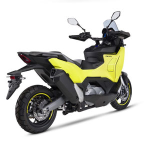 Motocicleta Scooter Automática Kymco CV-R5 Adventure Touring 2025, Nueva, 427cc, Refrigeración Líquida, para Calle y Todoterreno - Product Image 3