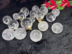 Esfera de Cuarzo Transparente Natural Tallada, Bola de Cristal para Meditación, Piedra Preciosa de Alta Calidad de Gujarat - Product Image 3