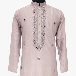 ชุดคุर्ตาผู้ชายปักลายสีลาเวนเดอร์อ่อนหรูหรา ชุดพื้นเมืองระดับพรีเมียมสำหรับงานแต่งงานและงานเฉลิมฉลอง คุर्ตาปักมือ - Product Image 1