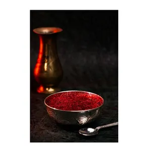 Single Spices Top Quality Wholesale 100% Pure and Natural Raw Dried Red Kashmiri Saffron at Competitive Market Price