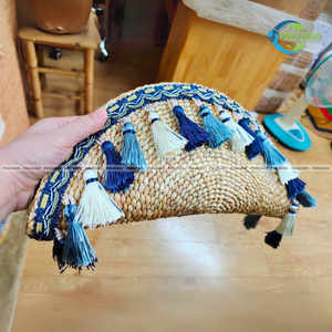 Bolso de mano vietnamita de hierba marina con diseños únicos, bolso de regalo de San Valentín totalmente personalizable para mujer - Product Image 5