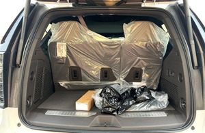 2025 Chevroletttss Tahoeee Z71 2,7 nuevo estado modelo de exportación rosa - Product Image 5