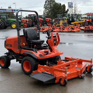 Tondeuse autoportée Kubota Zero Turn avec une largeur de coupe de 230 mm. - Product Image 5