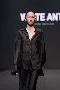 Offres Spéciales 2025 chemisiers et chemises pour femmes avec deux poignets Asa chemisier long tissu de haute qualité ensemble pour femmes blanc Vietnam - Product Image 2