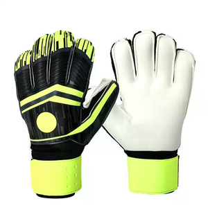 Youth Match Receptor <b>Guard</b> Football Goalkeeper Gloves for Sale Wholesale Cheap Price Football Training Gloves With Custom Logo - Product Image 2