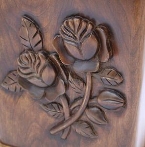 Urne funéraire rose classique sculptée urnes en bois de manguier bon marché humaines - Product Image 4