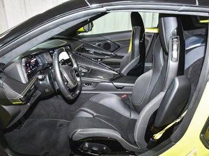 2024 Chevr oIet Corv ETE E-Ray 2dr Convertible AWD con 3LZ 6.2L 8cyl gas/híbrido eléctrico 8AM - Product Image 6