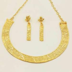 Venta al por mayor 14K 18K 24K chapado en oro joyería de moda, formando collares conjunto, joyería de lujo, latón oro relleno joyería Oro Joyeria. - Product Image 4