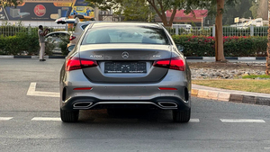 รถใหม่เอี่ยม ปี 2026 เมอร์เซเดส-เบนซ์ เอ-คลาส เอ 200 เอเอ็มจี 199 แรงม้า ซีดาน 5 ที่นั่ง 4 สูบ น้ำมันเบนซิน เกียร์อัตโนมัติ พวงมาลัยซ้าย - Product Image 3