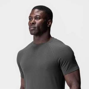 Camiseta de rendimiento para hombres para atletas, entrenadores y corredores de alto rendimiento con tela de secado rápido - Product Image 6