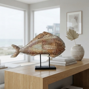 Escultura artesanal de pez kerapu en madera, estatua rústica de pargo tallada en teca con base de metal, decoración para mesa. - Product Image 4
