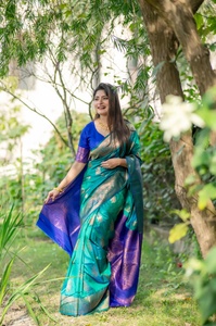 Haute Qualité Banarasi Katan Soie Avec Zari Tissage Saree Femme Fabricant De Mode Et Fournisseur De Surat - Product Image 3