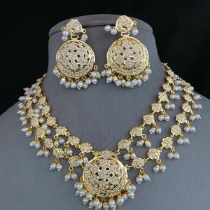 Parure de bijoux vintage exquise en laiton imitation perle, collier Jadau de haute qualité, boucles d'oreilles plaquées or, style ethnique élégant pour femmes - Product Image 1