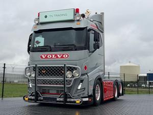 Nuovo Volvo FH 650 6x2 Euro6 con Trasmissione Automatica, Motore Diesel 451-500 CV, Capacità di Carico 21-30T, Sedile con Sospensione Pneumatica, Motore 4-6L - Product Image 3