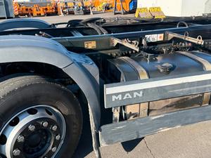 รถบรรทุก MAN Tractor TGS 35.360.FG 2 ตัน 8x2 ดีเซล เกียร์อัตโนมัติ พวงมาลัยซ้าย 12 สปีด 450 แรงม้า สำหรับขนส่งโลจิสติกส์ ใหม่ - Product Image 6