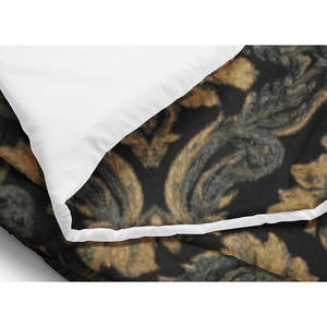 Couette de luxe Legacy Luxe Baroque Noir, matelassée, imprimée, en microfibre de polyester, motif carré double, lavable en machine - Product Image 5