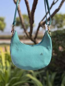 Sac à main en cuir sculpté à la main, sac bandoulière bohème gypsy, couleur turquoise, design à carreaux élégant, vente la plus chaude - Product Image 5