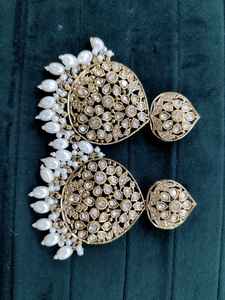 Pendientes de Araña en Forma de Campana Chapados en Oro de Última Moda para Chicas, para Bodas, con Material Principal de Aleación de Circonio - Product Image 2