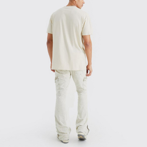 เสื้อยืดผู้ชายแขนสั้นพิมพ์ลายสกรีนสตรีทแวร์พร้อมกราฟิกที่กำหนดเอง - Product Image 4